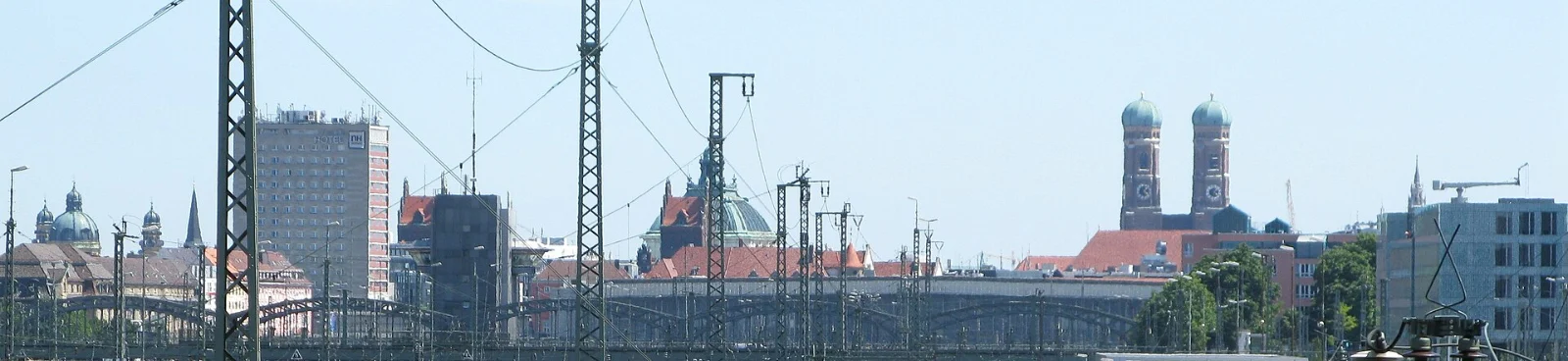 Familienrecht in München – Kanzlei Antje Kaschube Panoramablick über München mit den Türmen der Frauenkirche und der Altstadt